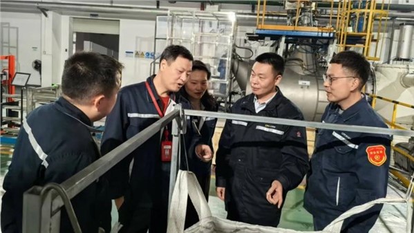 中鎢高新黨委委員、副總經(jīng)理沈慧明到公司調(diào)研